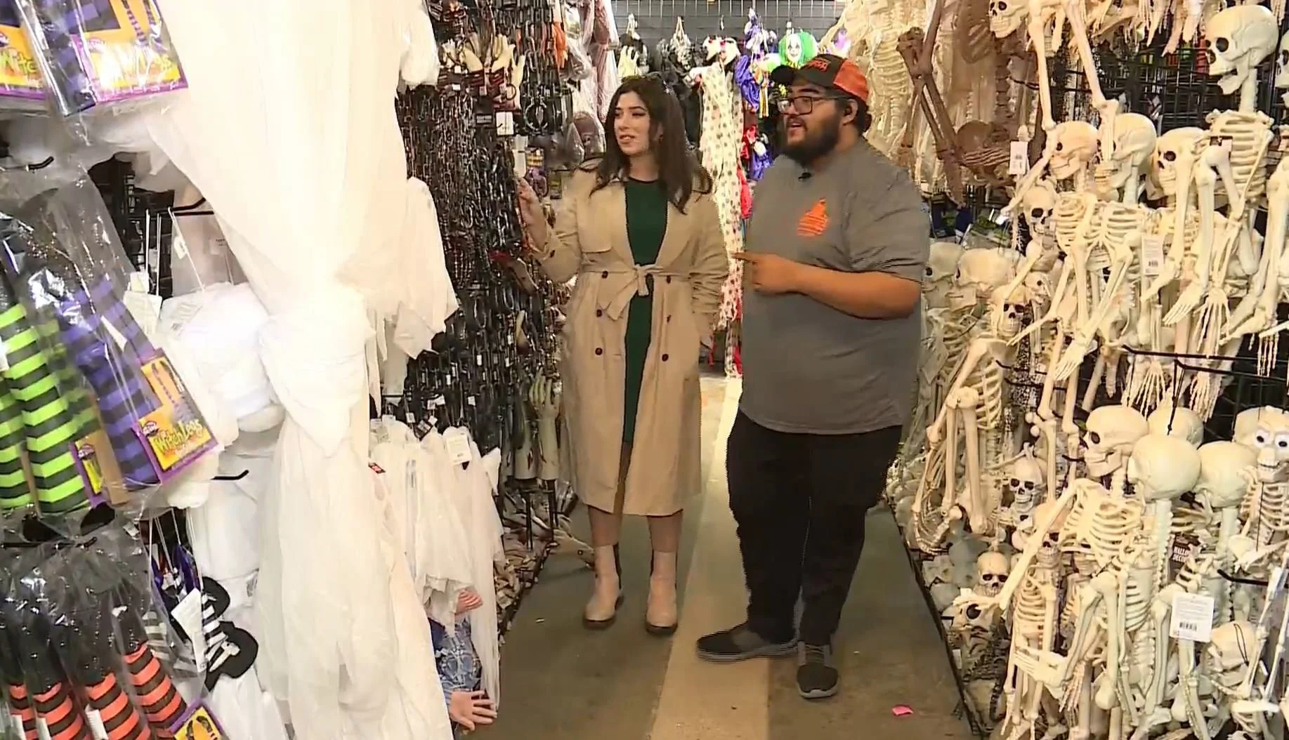 St. Louis kicks off Halloween season with spooky fun