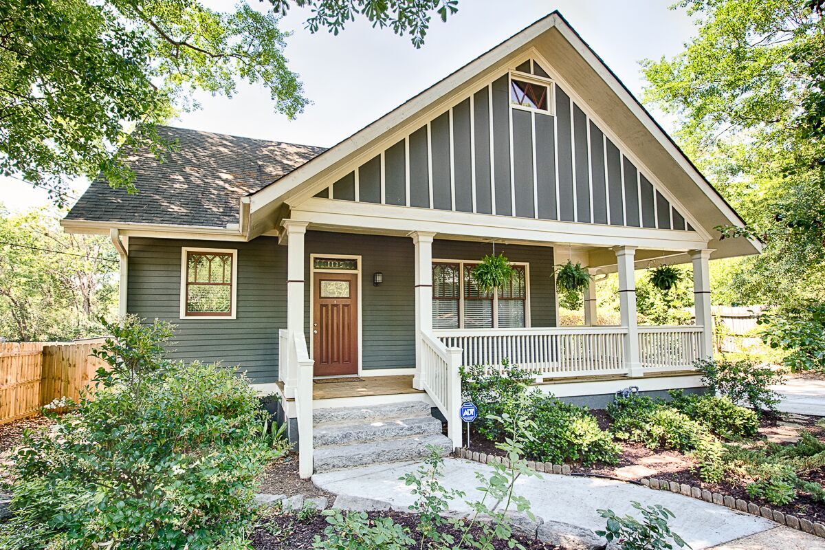 1135 Ormewood Ave Se.jpg