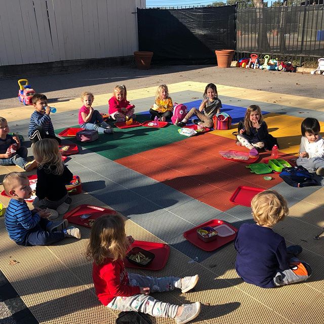 The sweetest angels 👼 you will ever meet! #extendedday #snacktime #friends #cirleoftrust #love #school