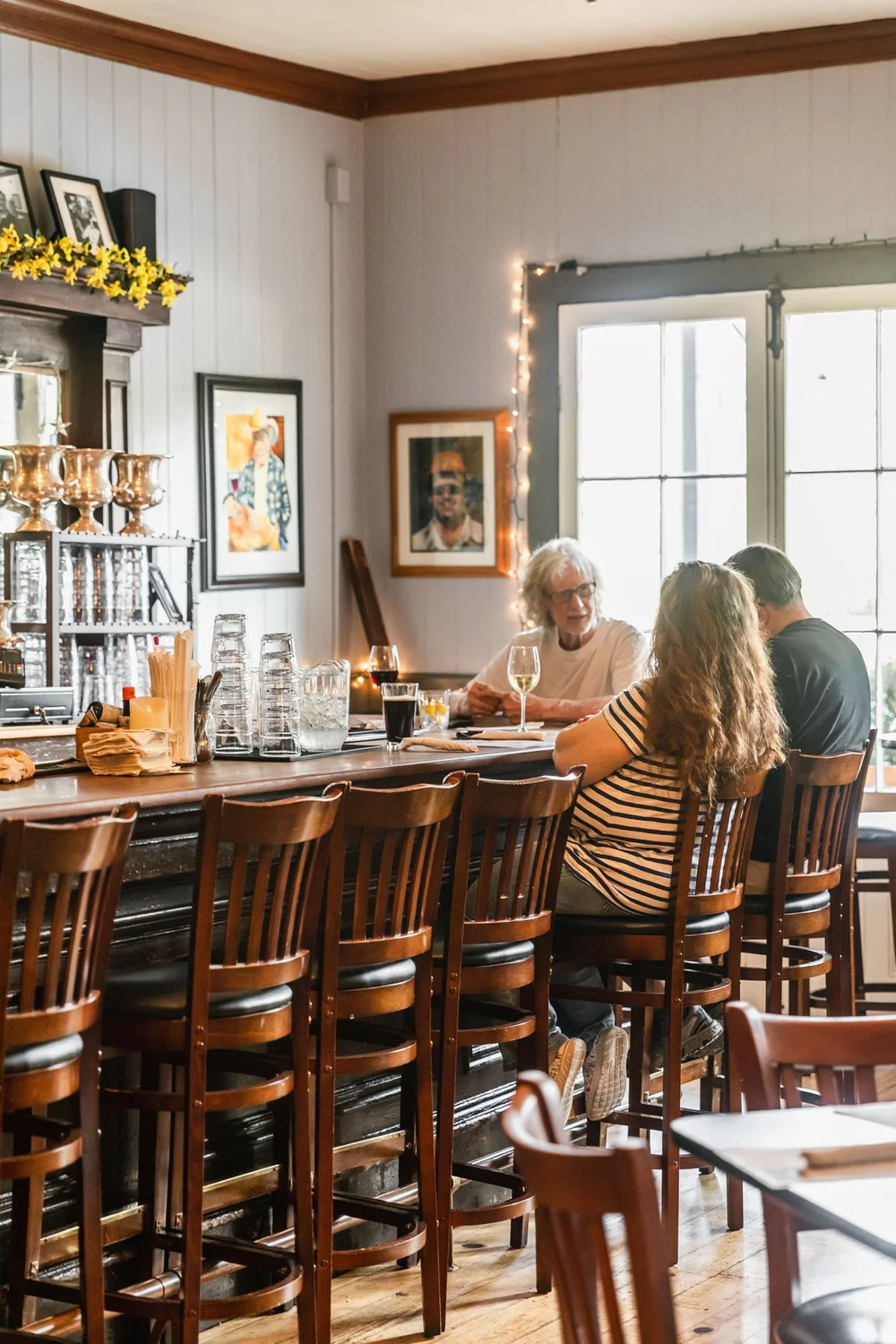 Guests at the bar