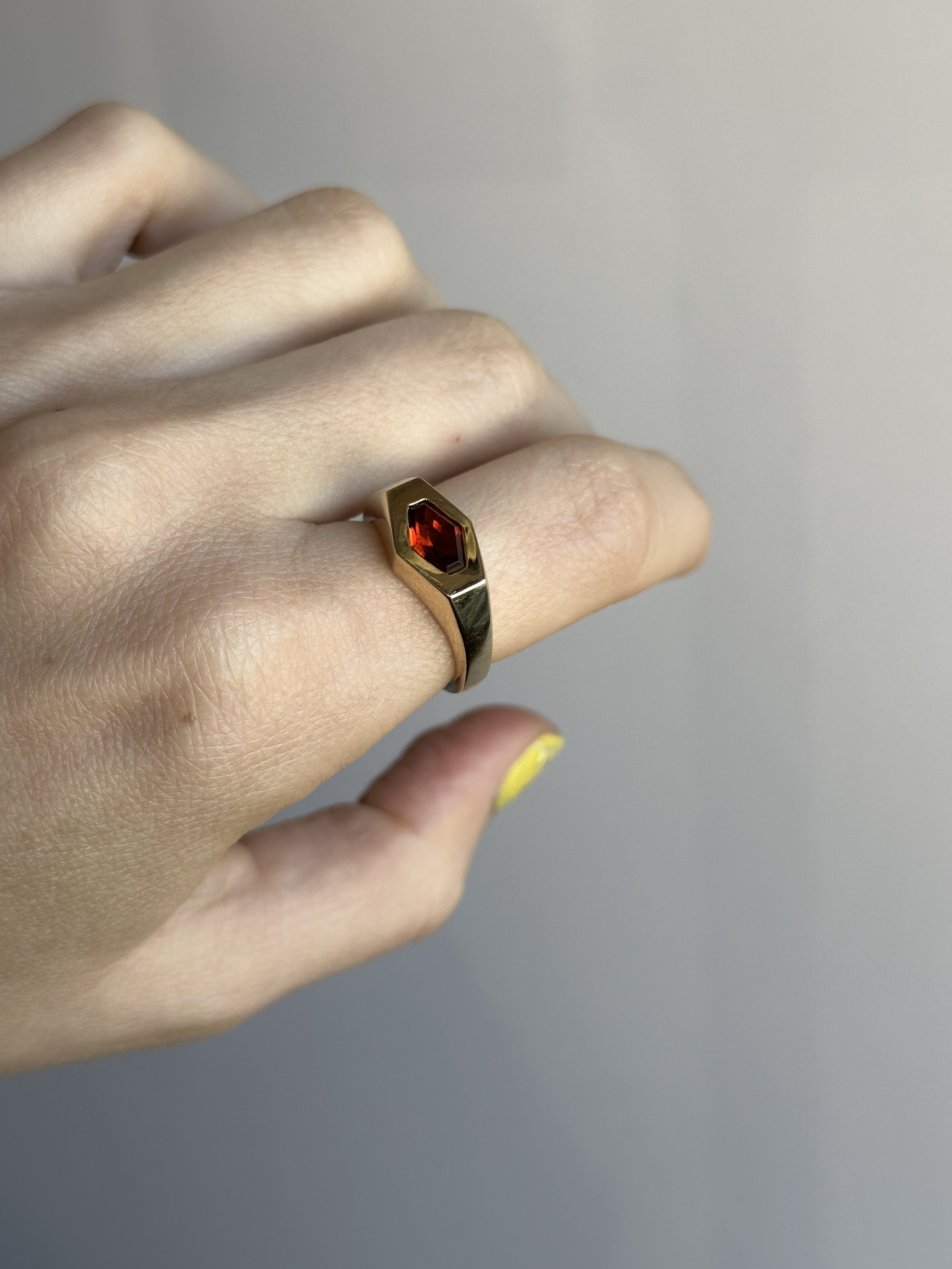 Cerise Ring