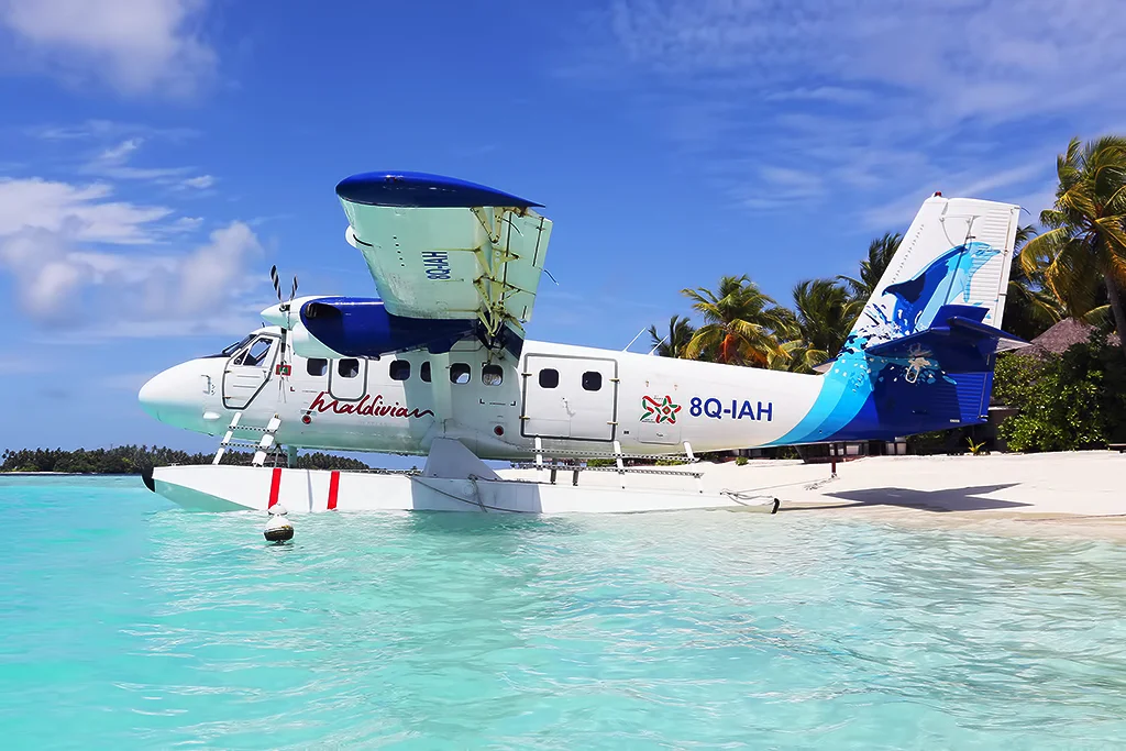 Maldivian Seaplane Photo ©