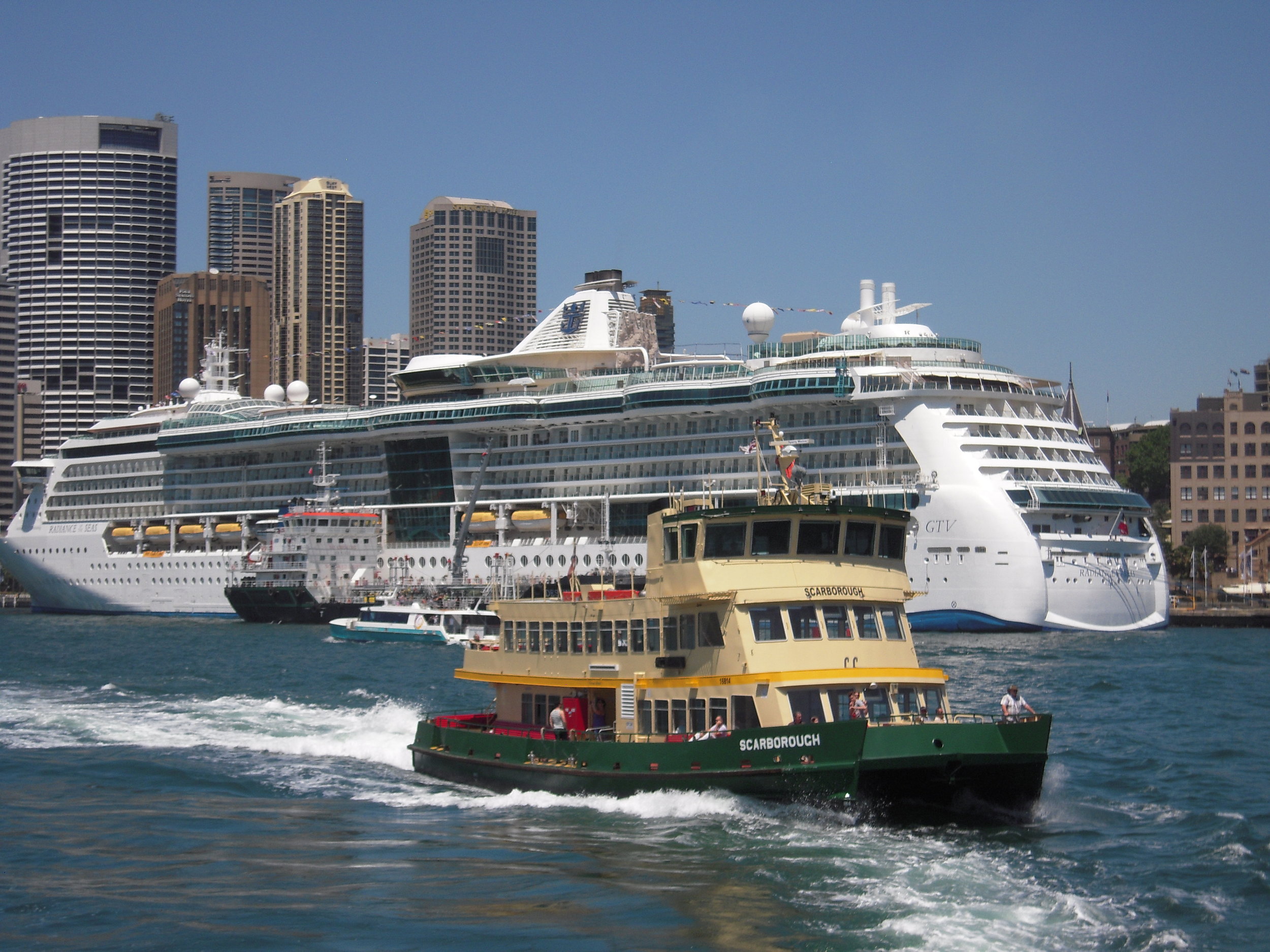 2013 Australia -- Sydney Harbour.JPG