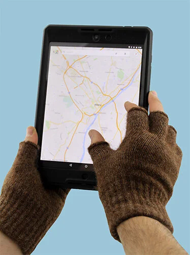 fingerless_tablet_brown14297950145538f0c60e58b_otxw-fx.jpg