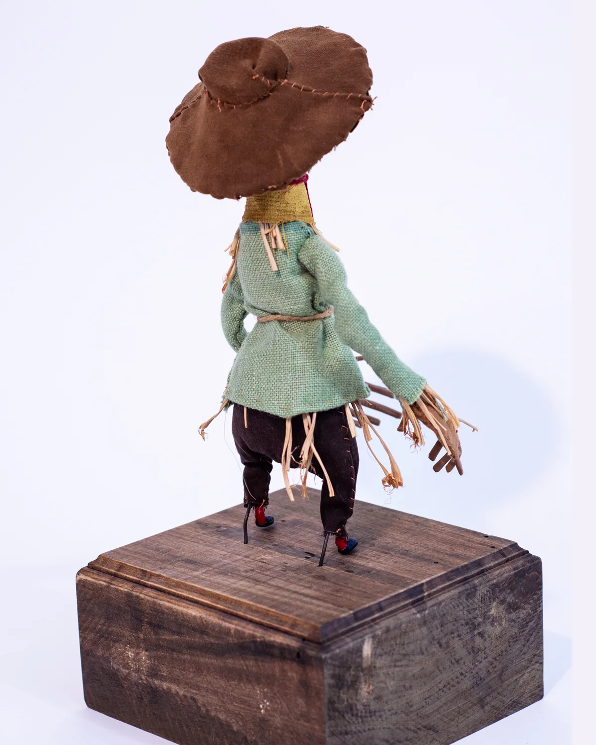 Scarecrow from the Wizard of Oz 4