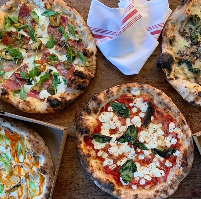 Great news! We&rsquo;re back on the road this week with two featured pizzas: Buffalo Roasted Chicken &amp; Hawaiian Pizza! 🍕✨