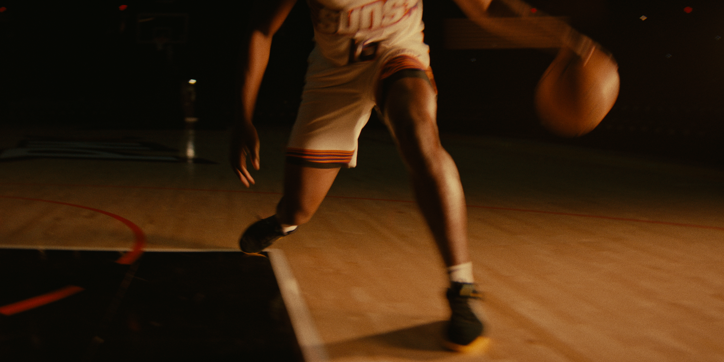 002413_PS_Suns Up_90s_IG.00_00_42_00.Still067.png