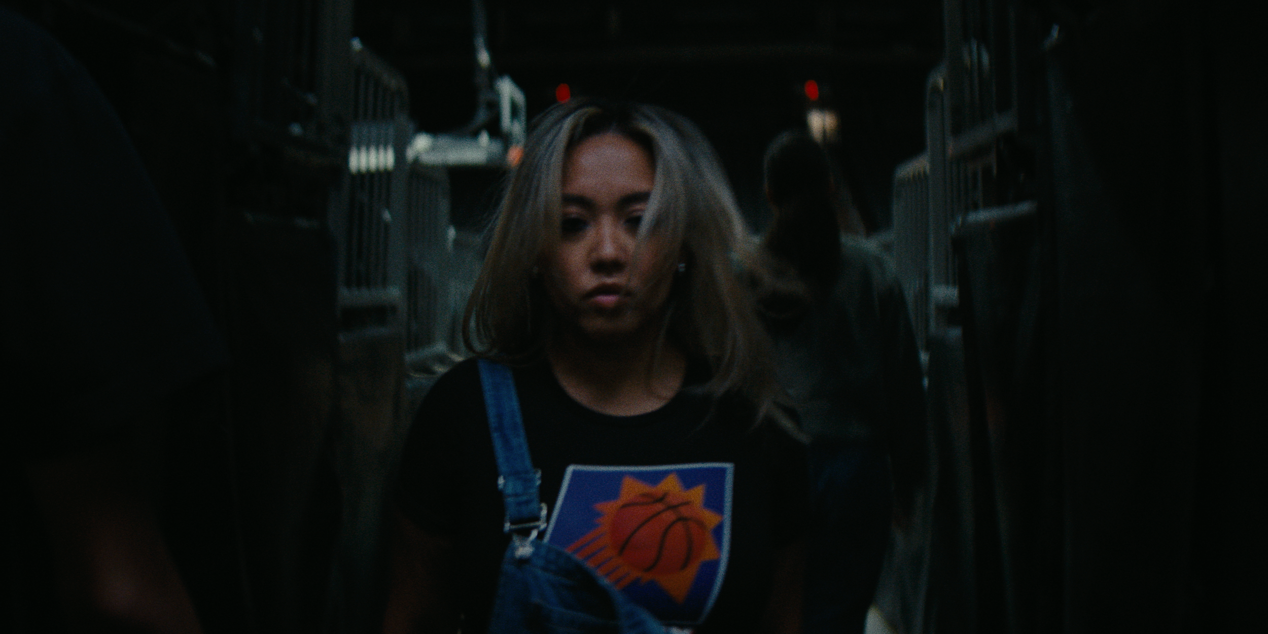 002413_PS_Suns Up_90s_IG.00_01_19_08.Still105.png