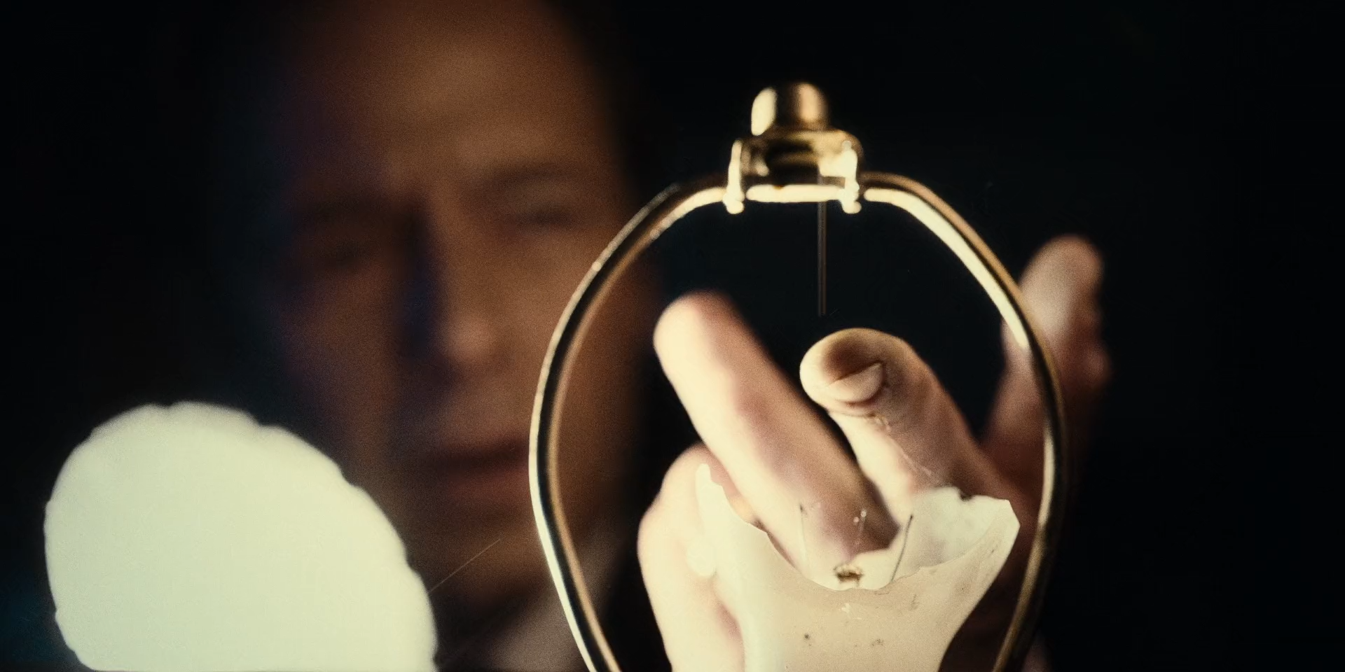 keep_the_light_on (1080p).00_06_23_15.Still019.PNG