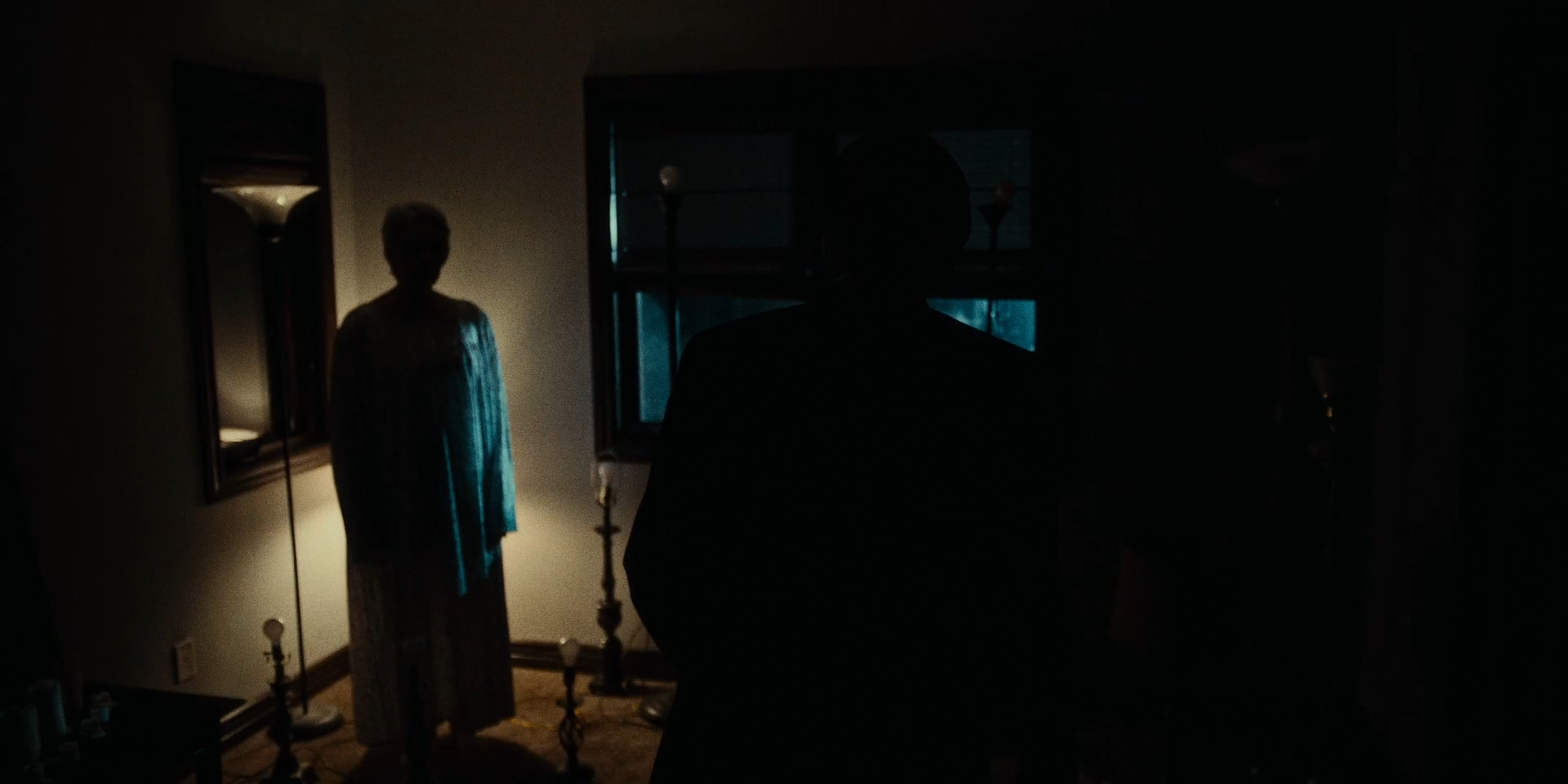 keep_the_light_on (1080p).00_08_09_07.Still025.PNG