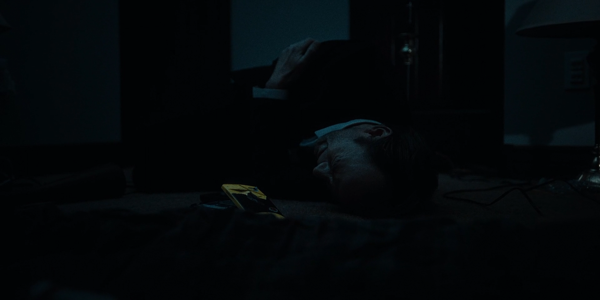 keep_the_light_on (1080p).00_09_55_19.Still030.PNG