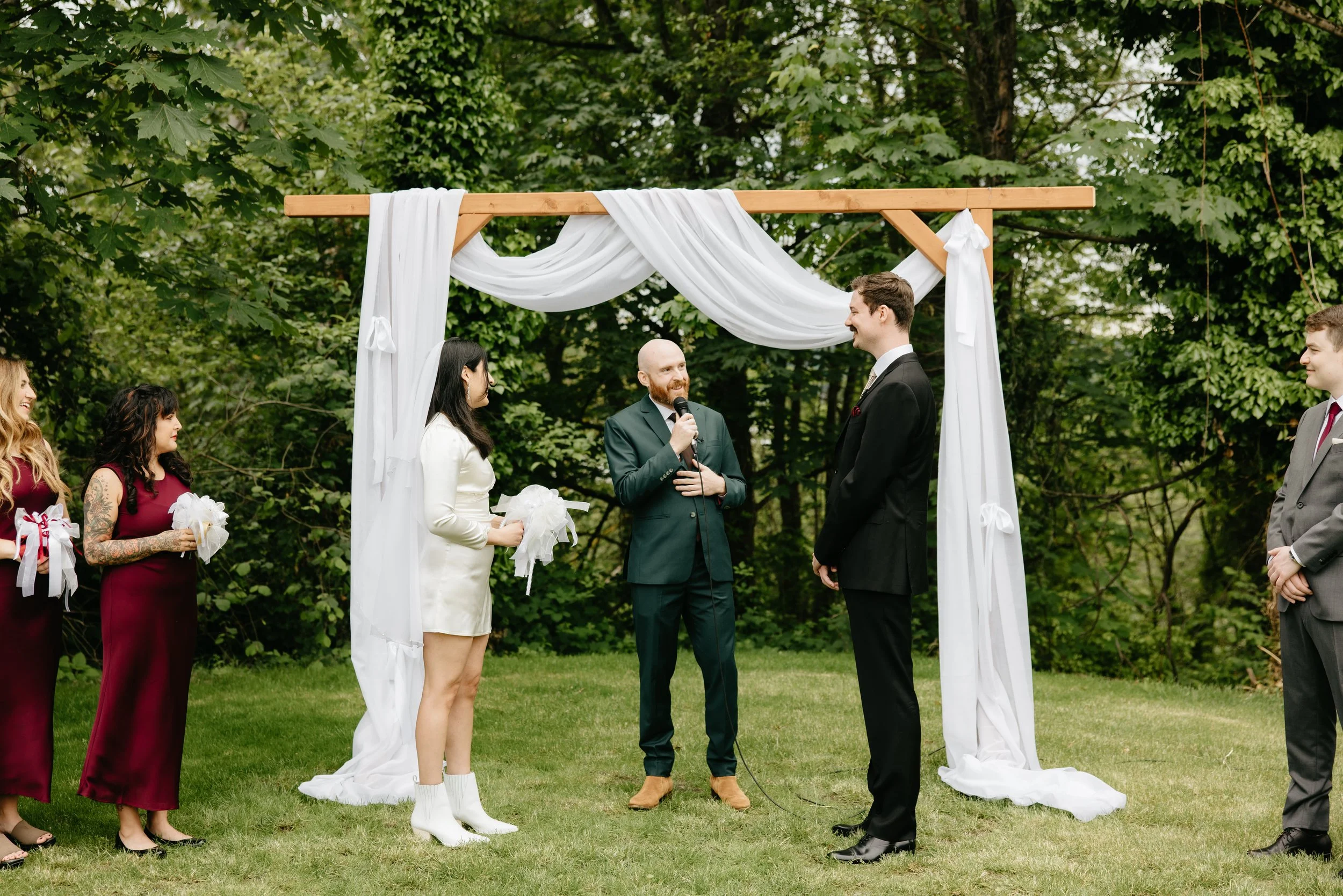 Barn &amp; Farm Wedding Venues Near Seattle