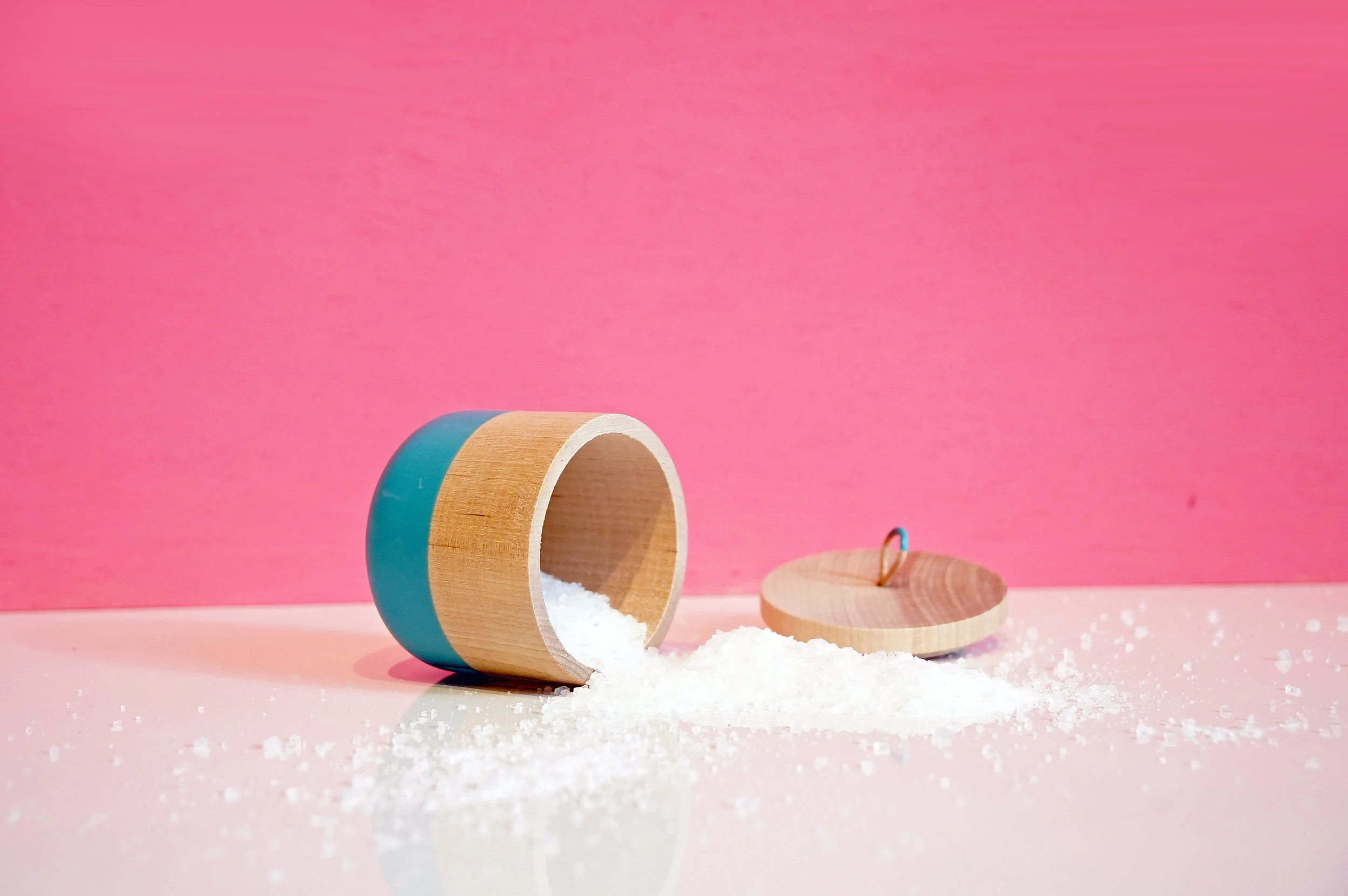 Willful-wooden-canister-color-dipped-with-top-turquoise-ss17.jpg