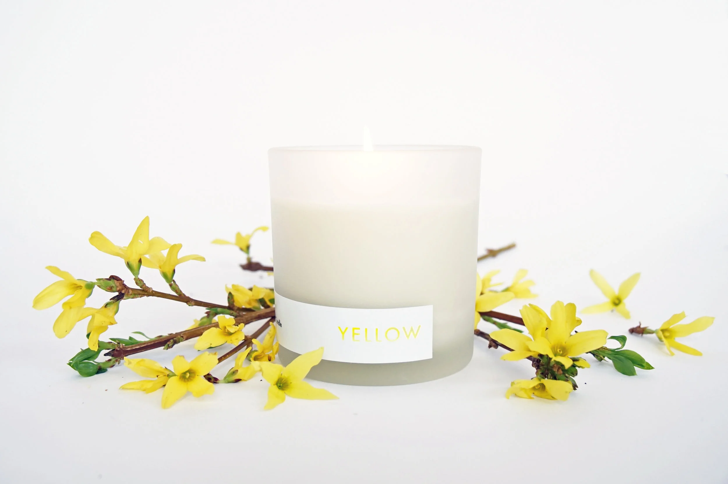 Yellow-scented-soy-candle-by-willful-goods.jpg