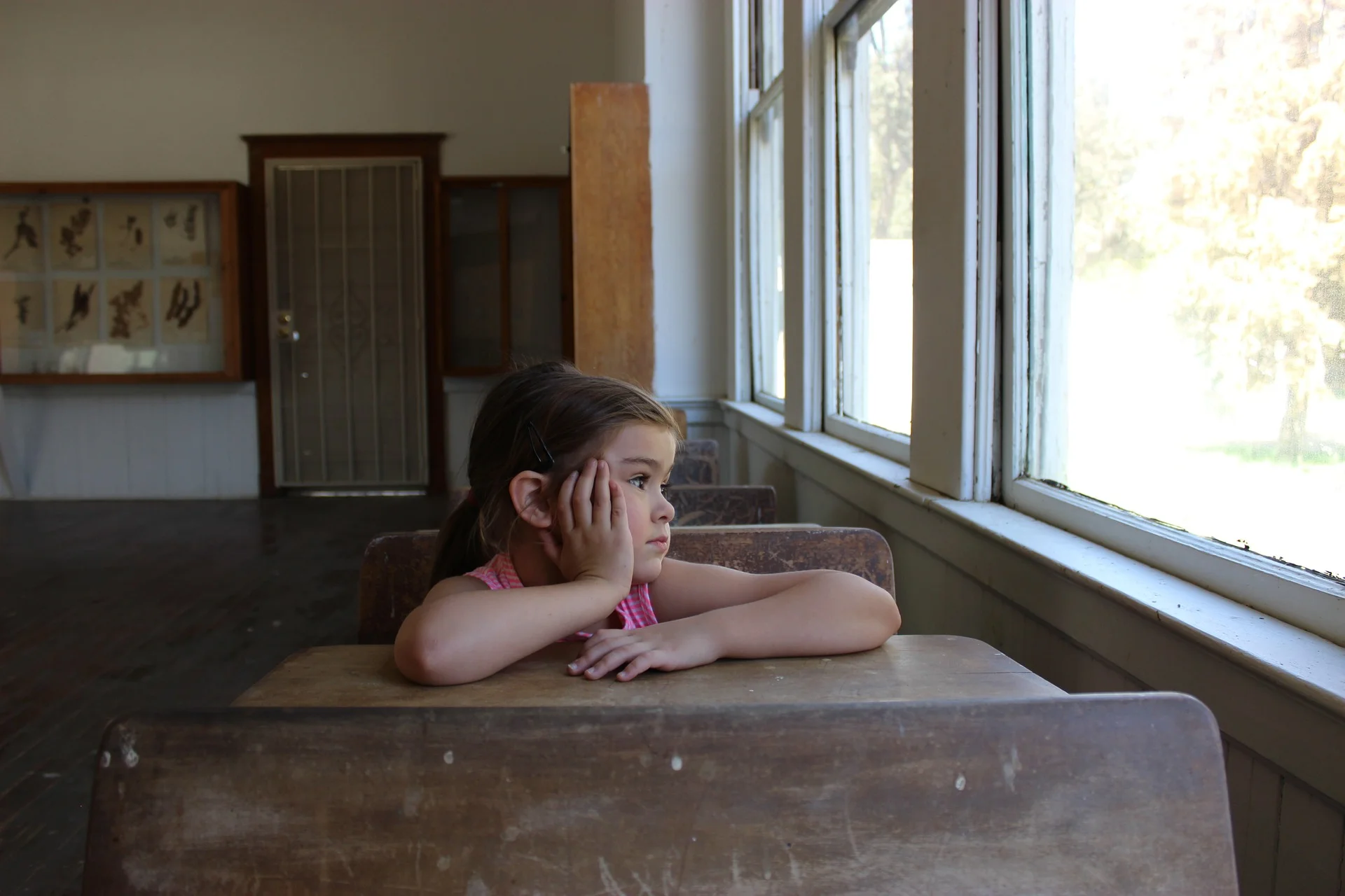 8 Tips to Help Kids Manage a Move