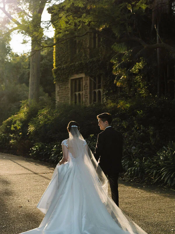  Photographer: Louise Coghill 