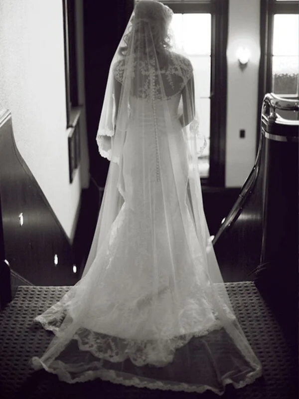 Perth custom made wedding Veils Paula and Jo.jpg