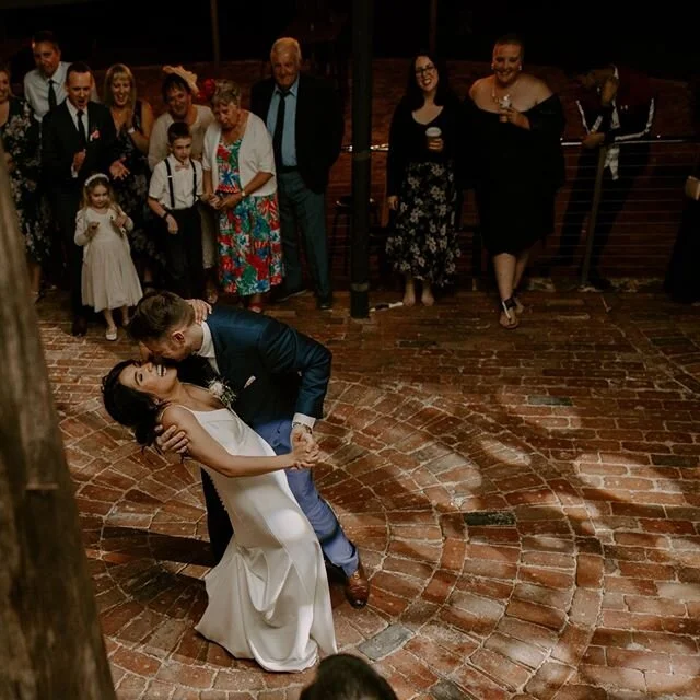Happiness is marrying your best friend. Congratulations Shar! You looked beautiful in your gown made of stretch matt crepe, with clean sleek lines and a front sheer insert. Photographer 📸 @samanthasimonephotography