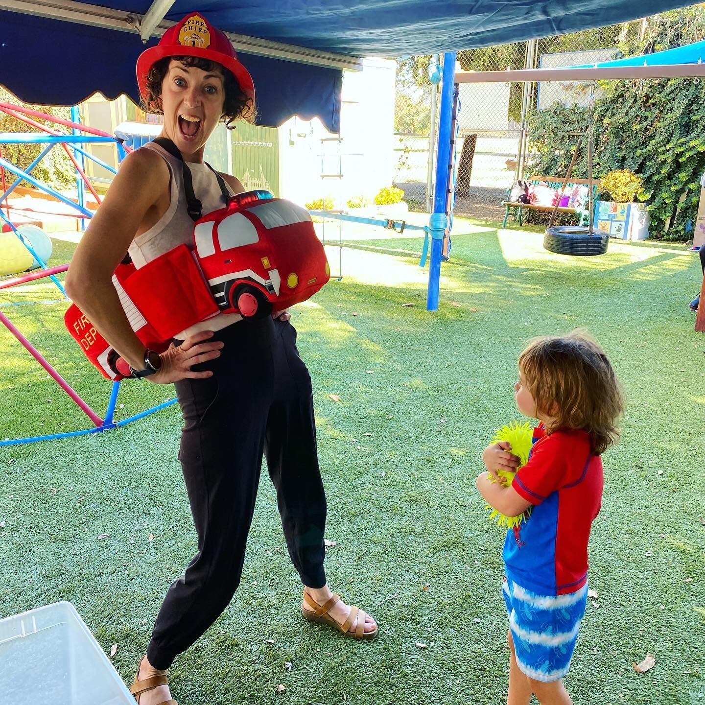 Who says we can&rsquo;t share costumes?!? 👻

#playbasedlearning #playbasedpreschool #socialemotionallearning #socialemotionaleducation #cooppreschool #parentledlearning #earlychildhoodeducation #studiocity #outdoorlearning #shermanoaks
#studiocitymo