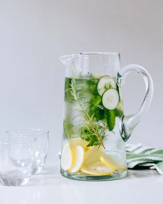 Summer Infused Detox Drinks to Help Keep You Hydrated