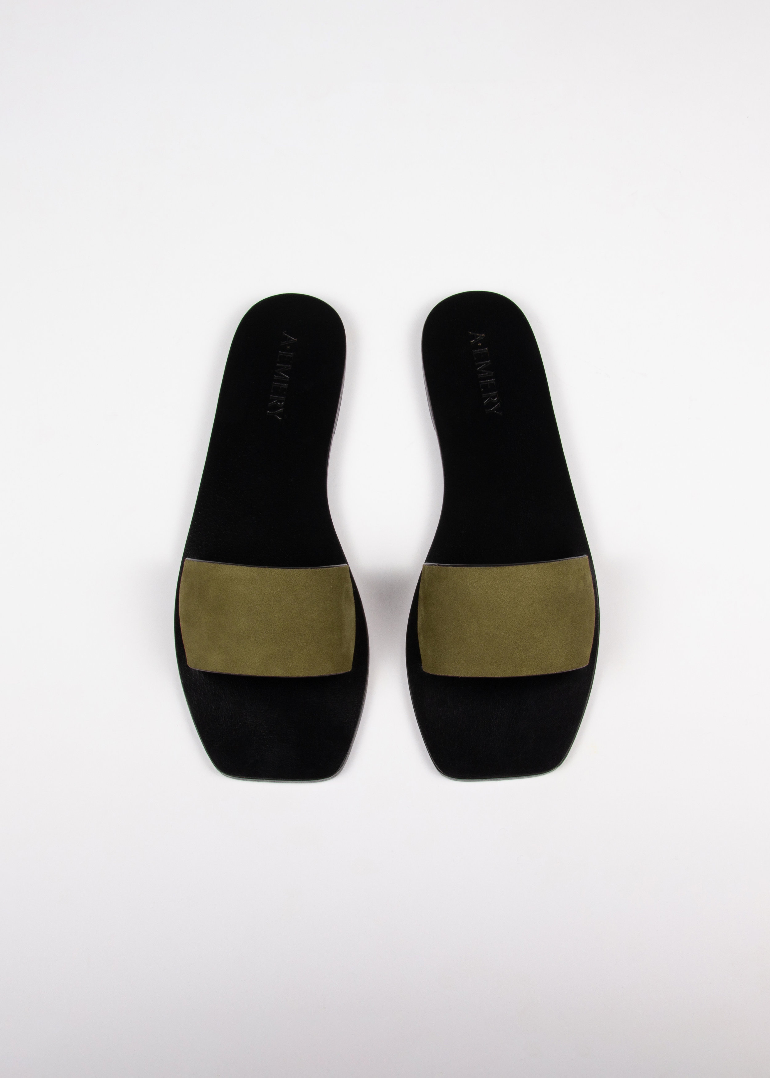 A.EMERY_Top_Zadie_Khaki.jpg
