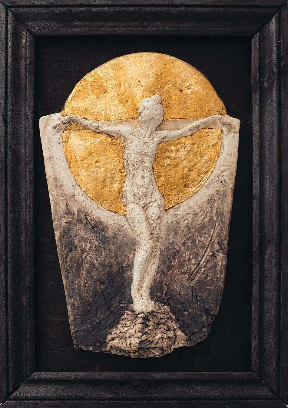 Crucifixion releif 3b.jpg