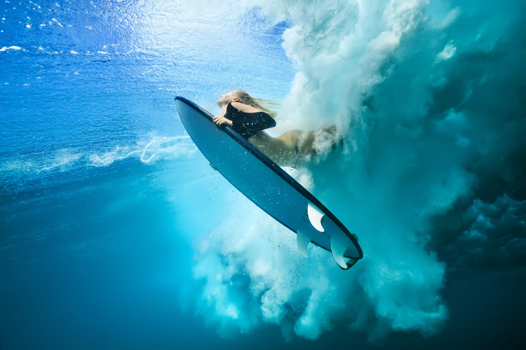 The Divine Alchemy Between Yoga & Surfing