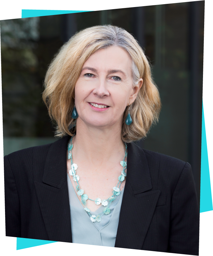 Susan Robertson_Headshot-01.png