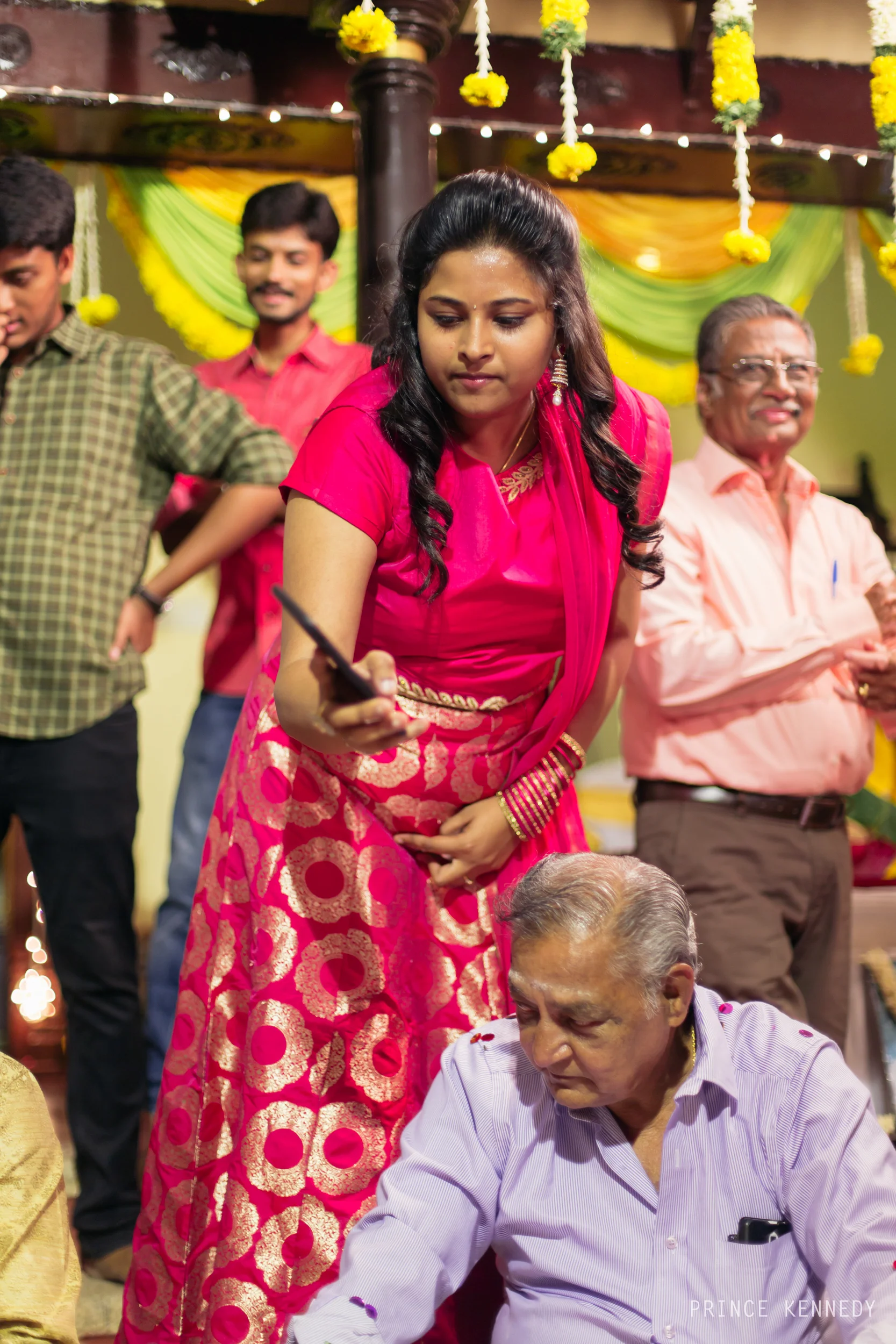 Engagement-Couple-Portrait-Portraiture-Wedding-Couple-Portrait-Chennai-Photographer-Candid-Photography-Destination-Best-Prince-Kennedy-Photography-256.jpg