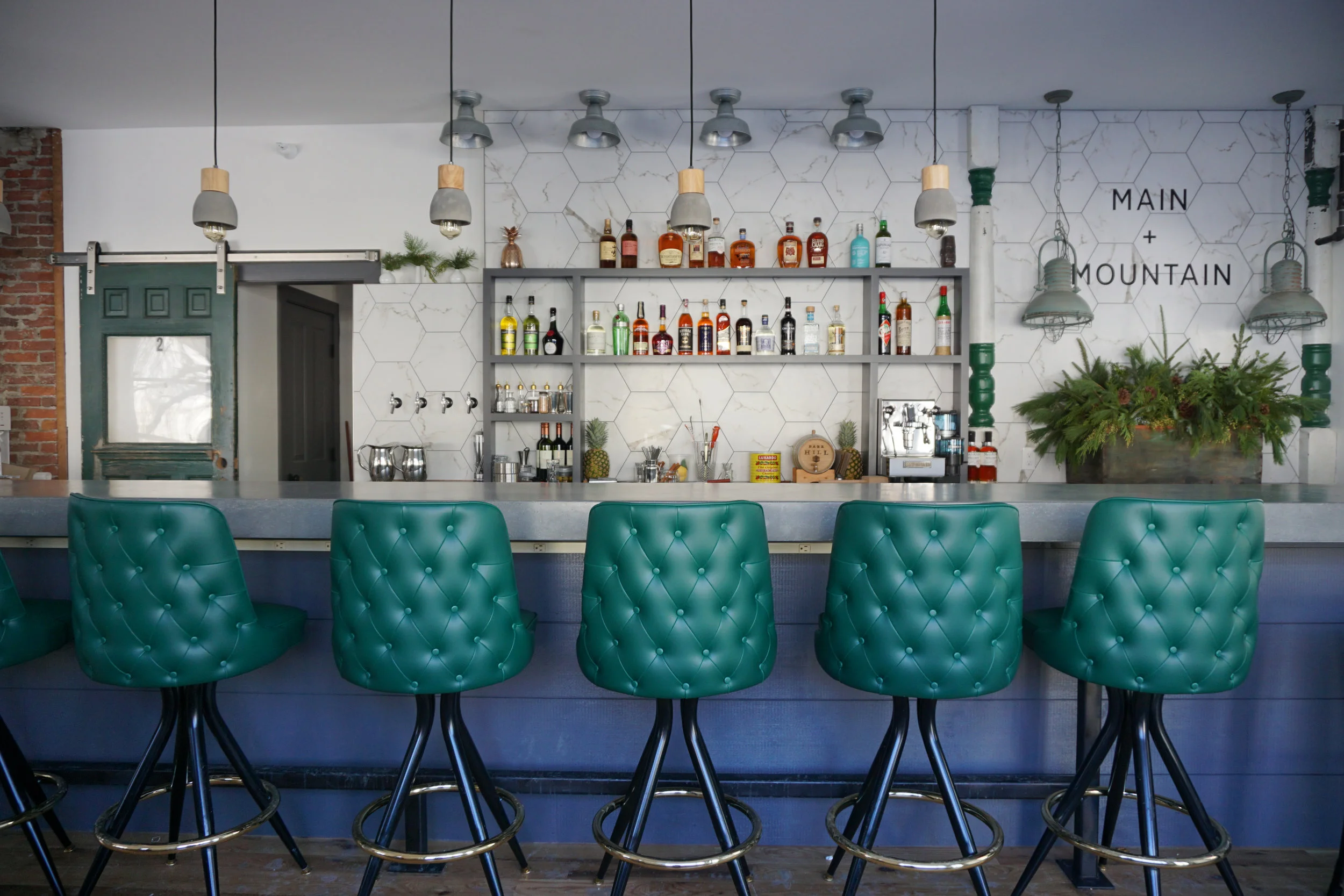 Main and Mountain Bar.jpg