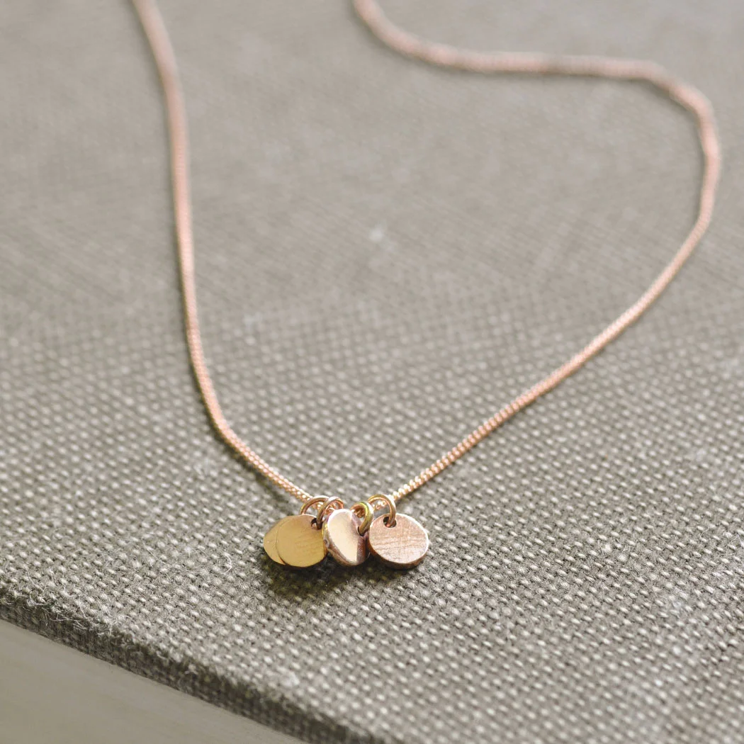 delicate solid gold necklace