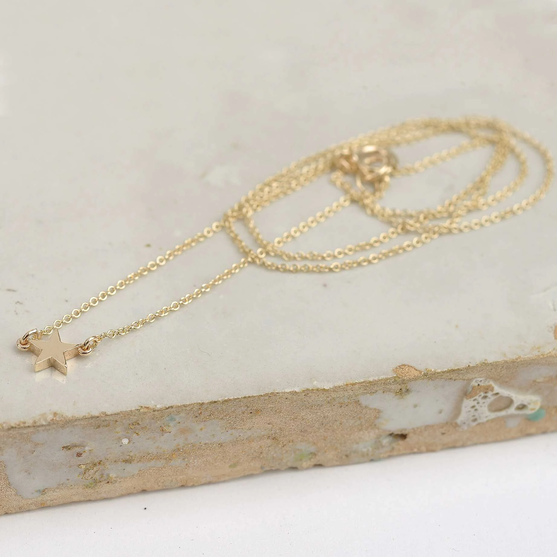 STAR-NECKLACE-C.jpg