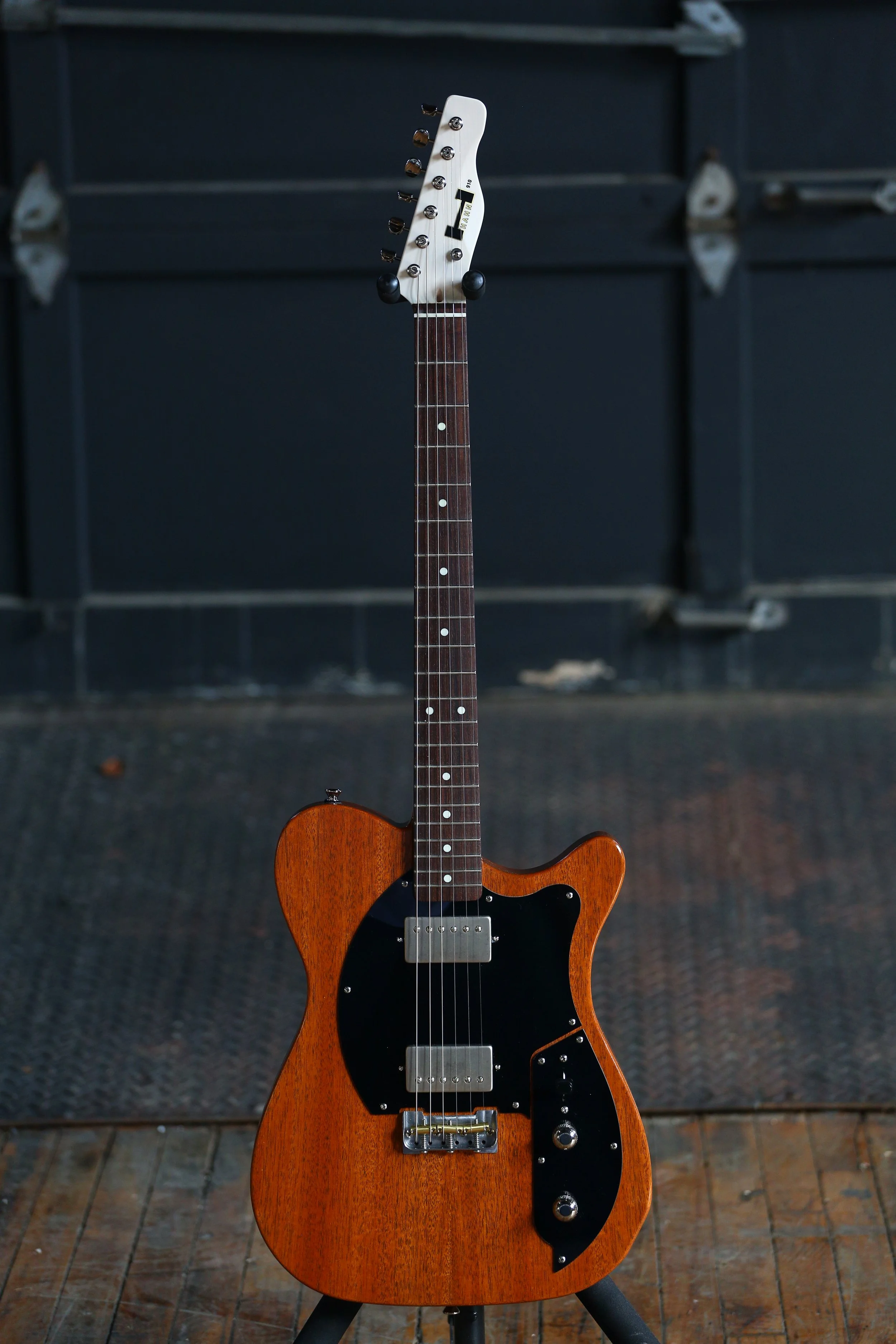 Model 910 — HAHN GUITARS