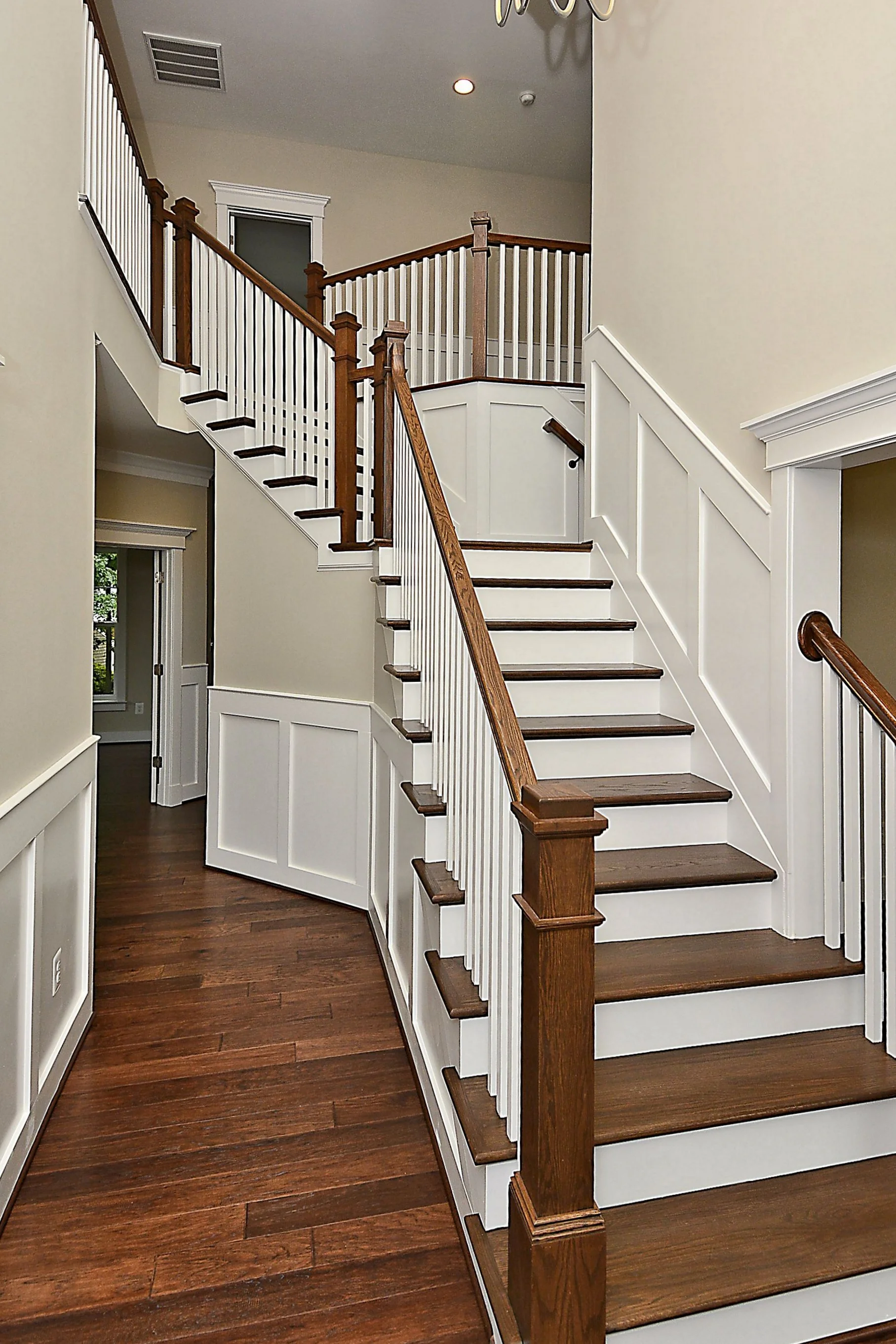 Print_Main Level-Foyer3.JPG