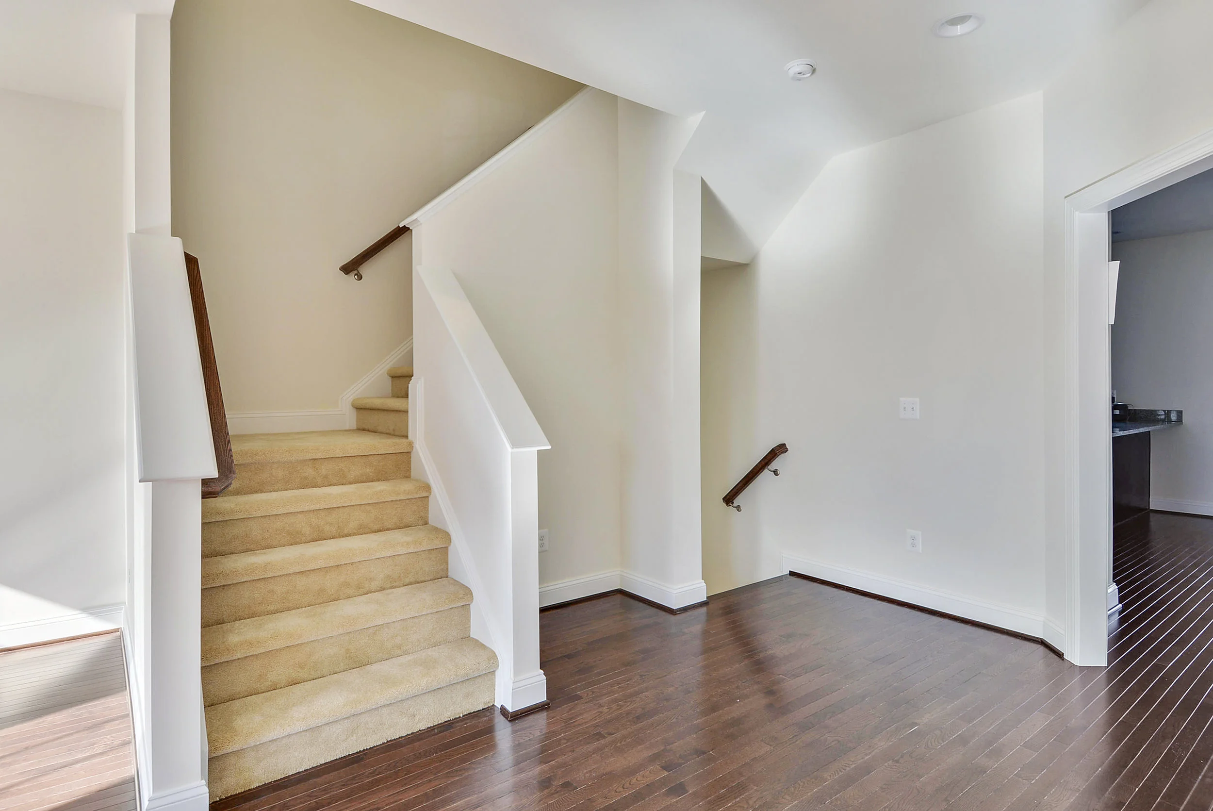 Print_Main Level-Stairs2..JPG