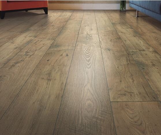 Rustic Manor- Room.JPG