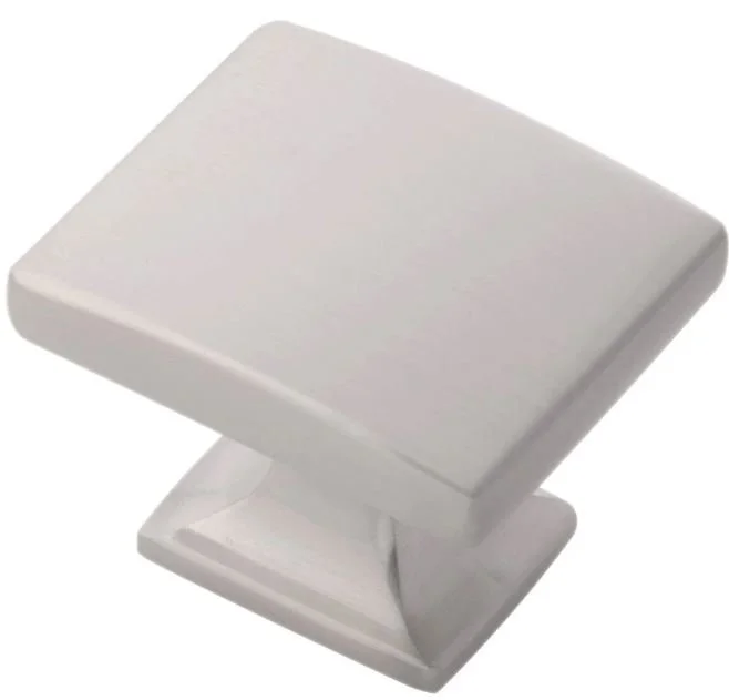 HICK_SQR_KNOB_H076699SN_SATIN.JPG