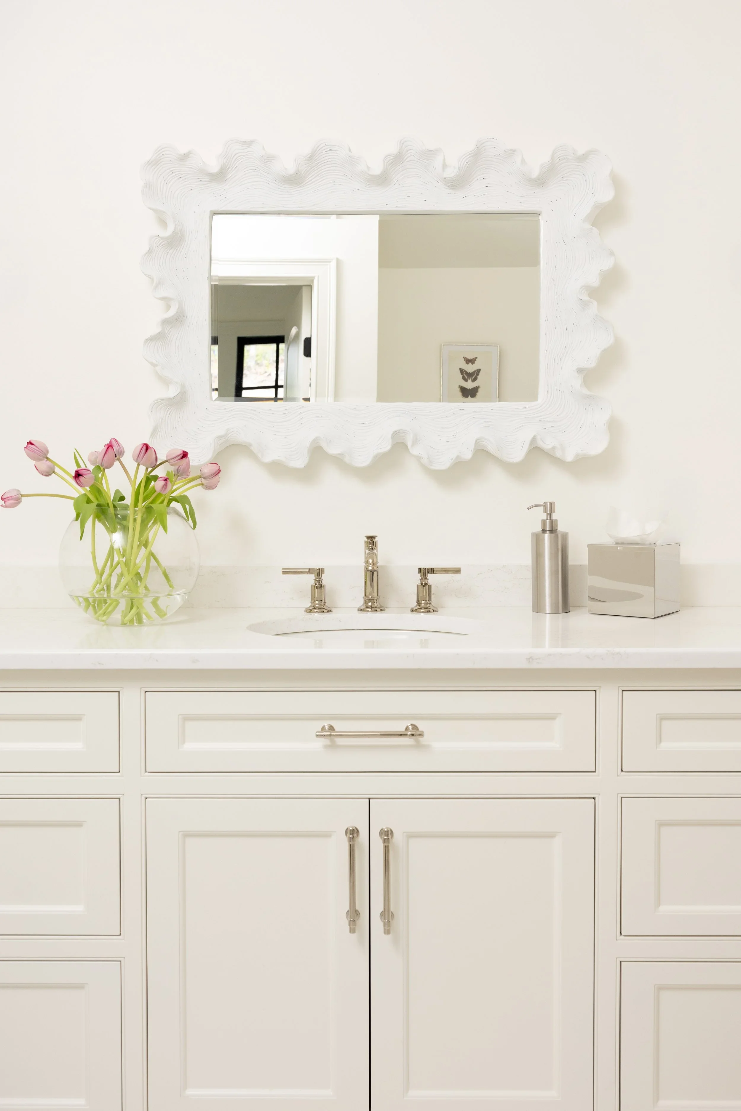 Interior-Design-Staging-Bath.webp