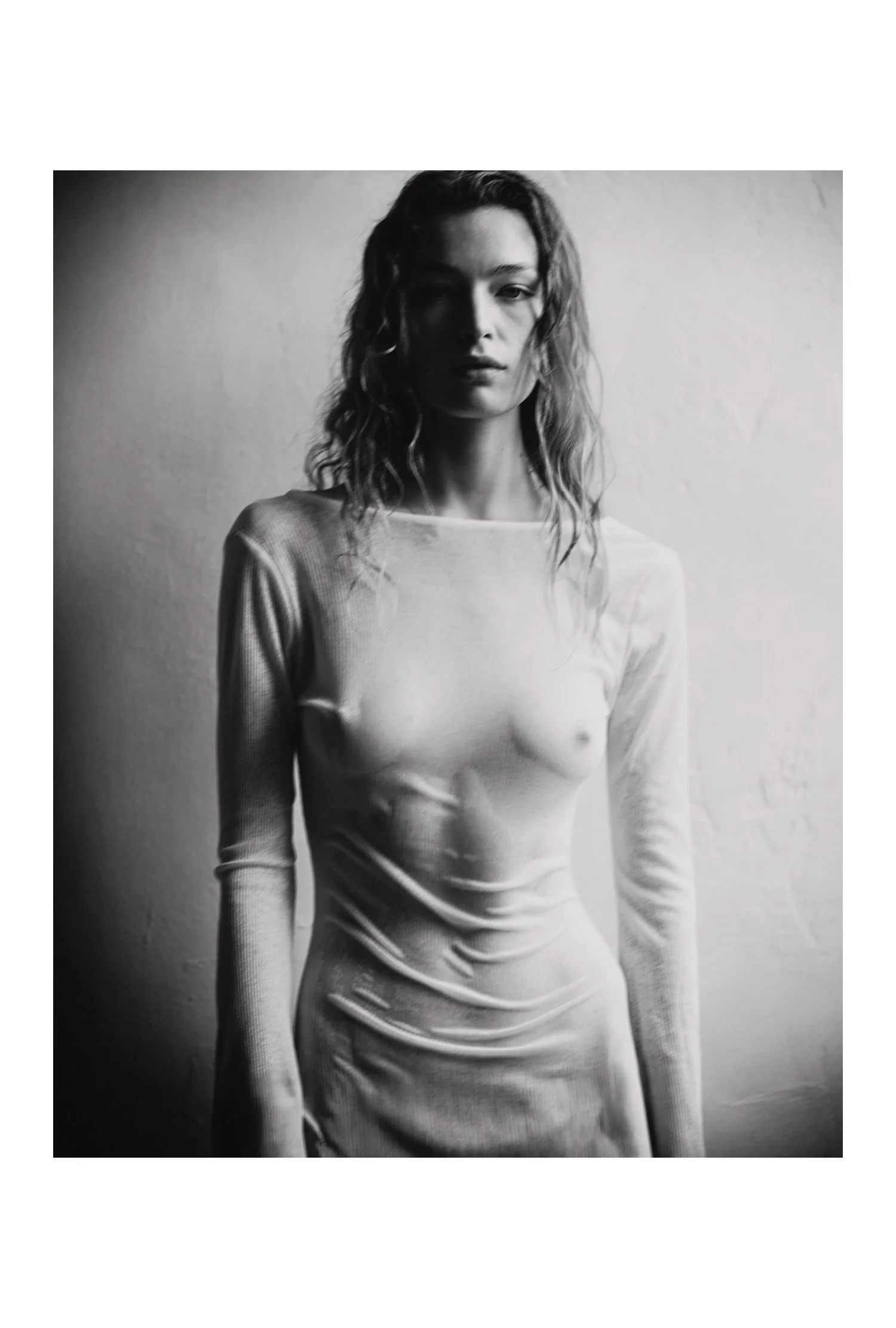 (C) 2025 DENNIS TEJERO. ALL RIGHTS RESERVED. 2026 - VERT42634.jpg