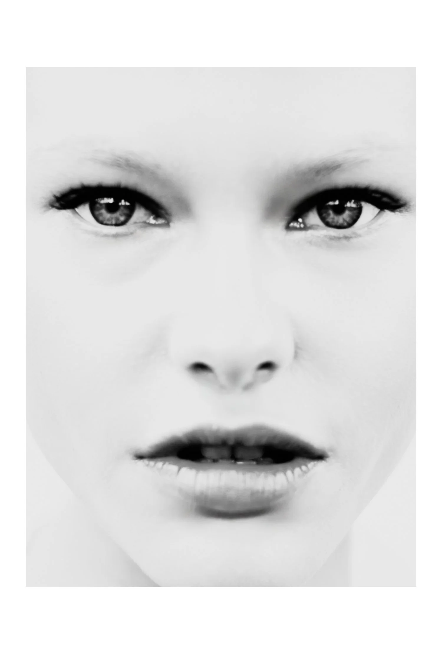 (C) 2025 DENNIS TEJERO. ALL RIGHTS RESERVED. 2026 - VERT42622.jpg