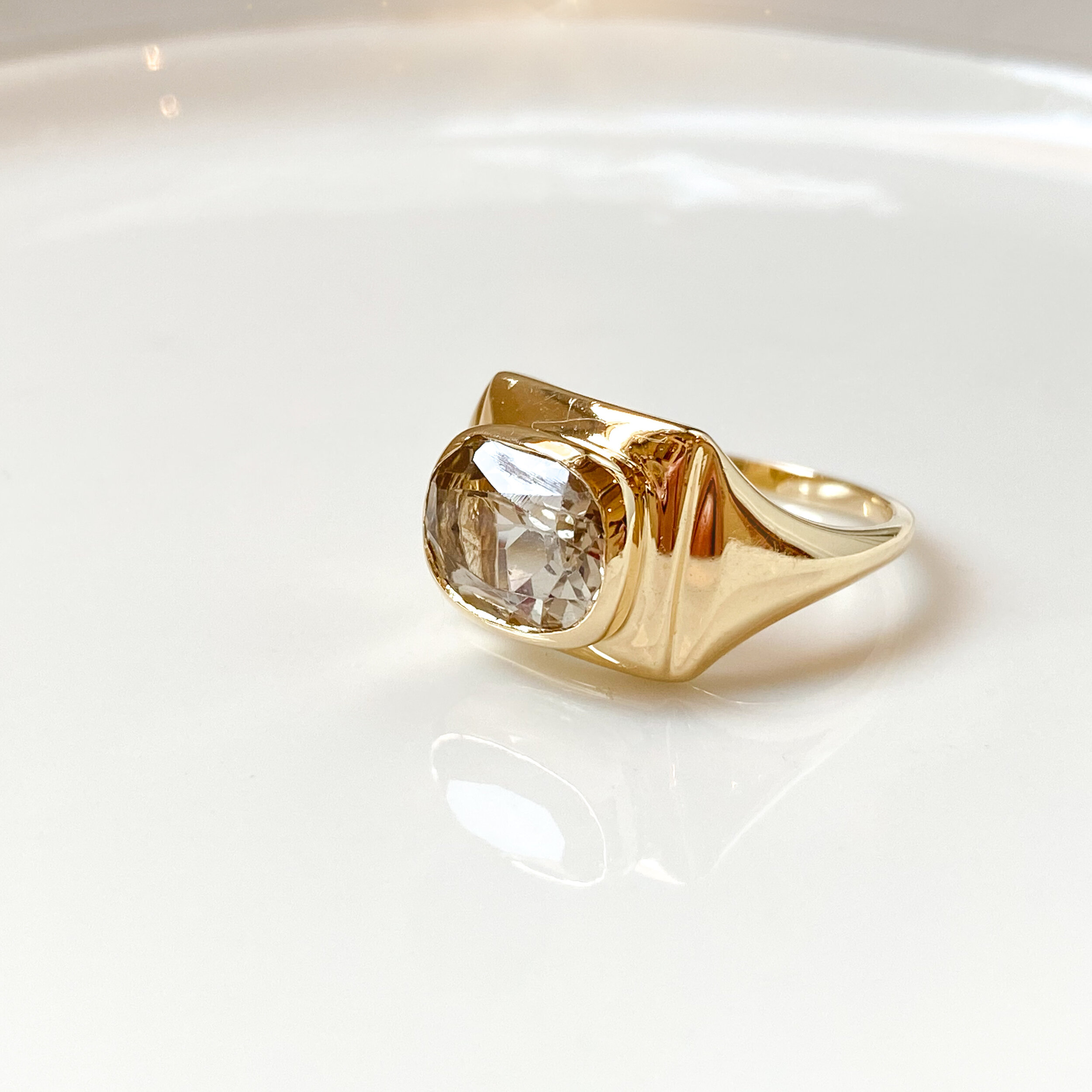 14k yellow gold ring with champagne topaz