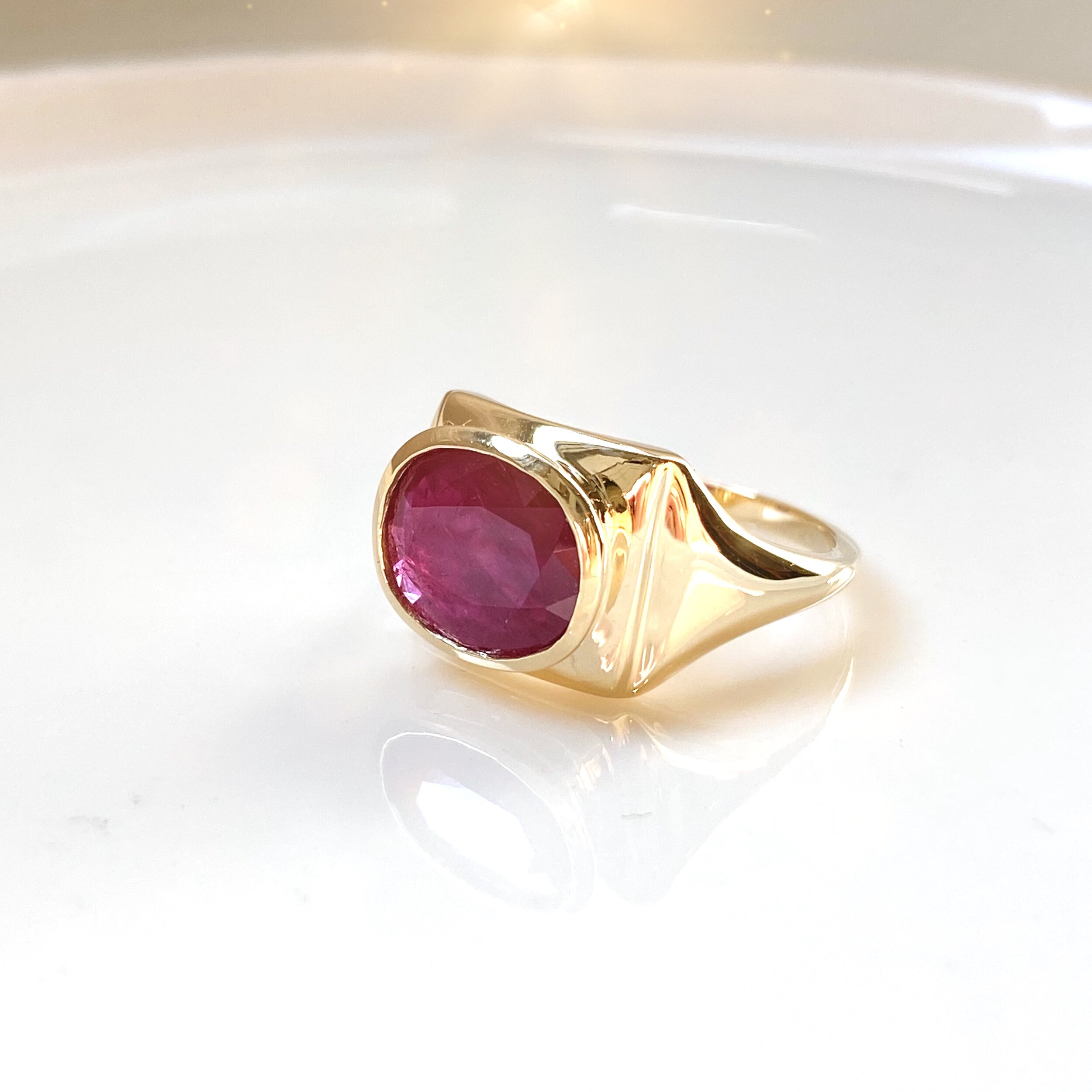 14k yellow gold with ruby