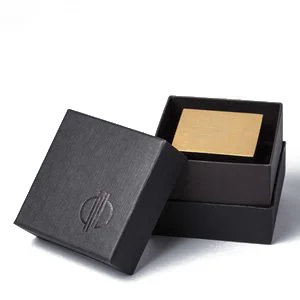 Tarek_el_Kassouf_gold_cuts_paperweight_tola_noir_detail.jpg