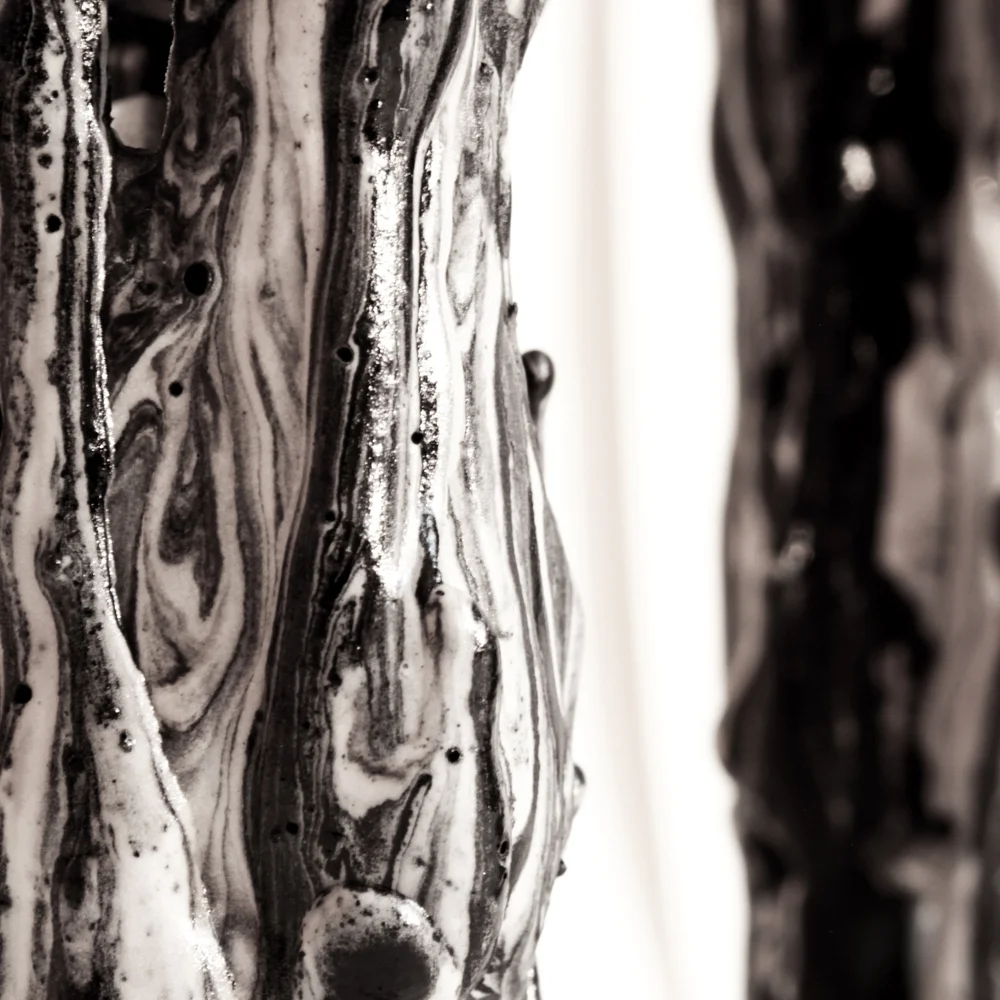 Wu_Kai_Xun_ink_fall_table_detail3.jpg