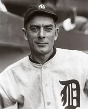 1923