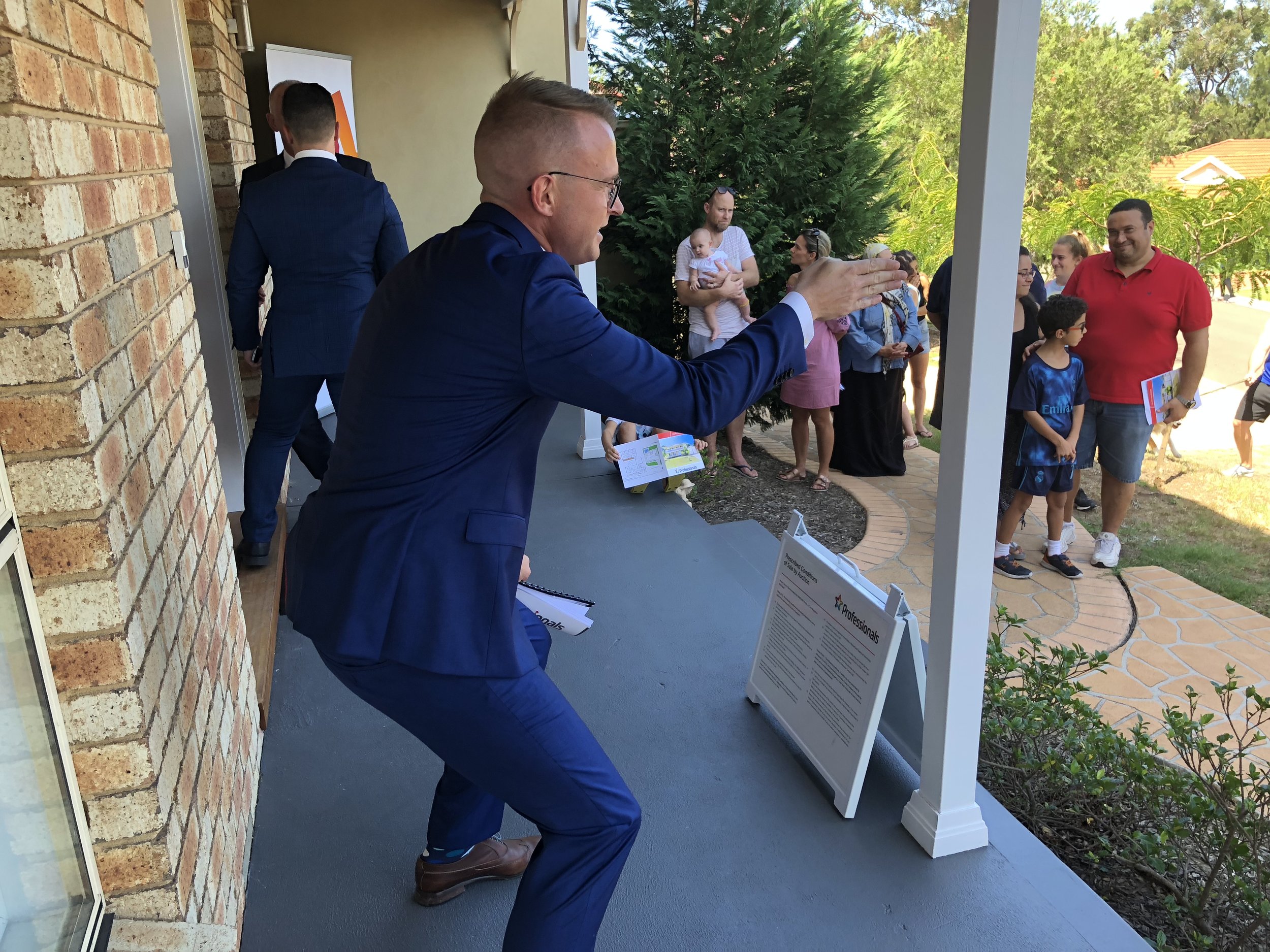 Auction - Professionals Shire Partners - February 2018