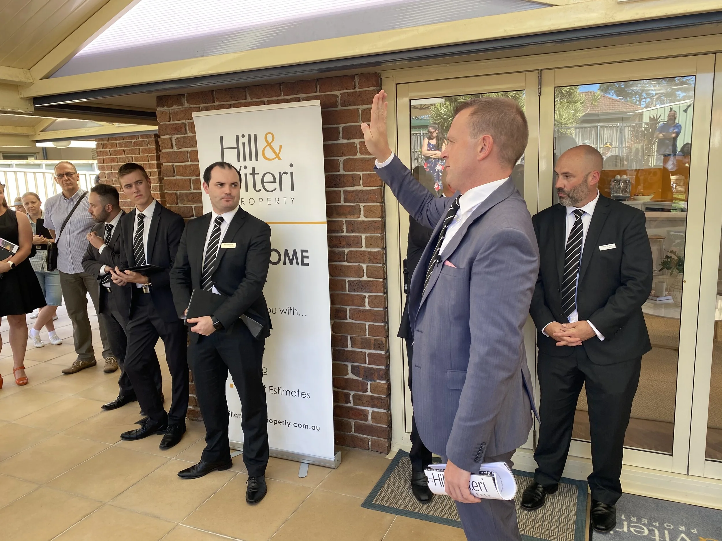 22 Taft Place, Bonnet Bay - big money