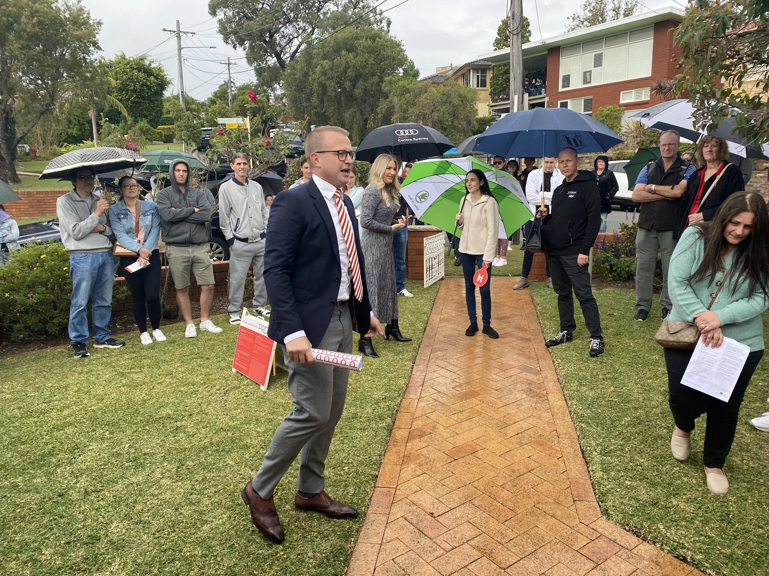 4 Illinga Place - Lugarno