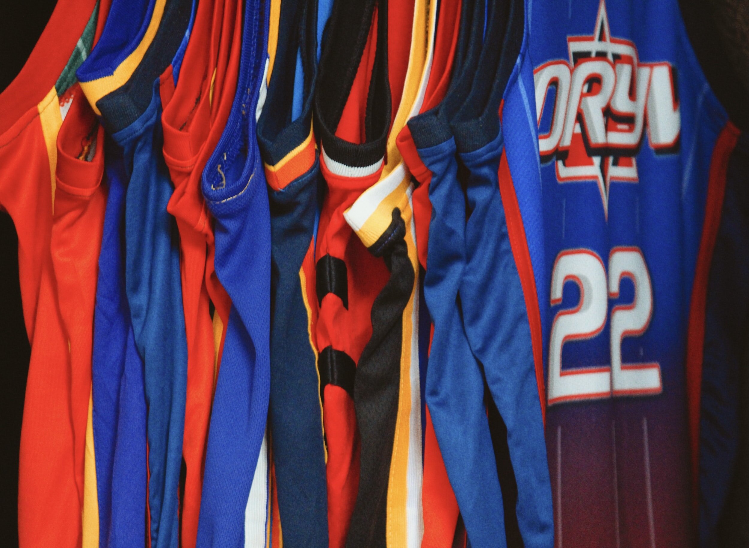 Color Combination Basketball Jersey Sublimated Red and Blue Basketball  Jersey Uniform Customizing