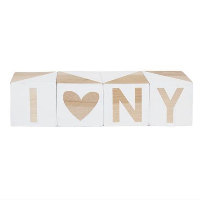 I &hearts;️ NY! 4 block set available for purchase at @roseandrex ! Swipe left for the best feature ! City skyline 😎 #modernblocks #handmade #organic #baby #babyblocks #wooden #woodentoys #ecotoys #nursery #monochrome #babynursery  #roseandrex